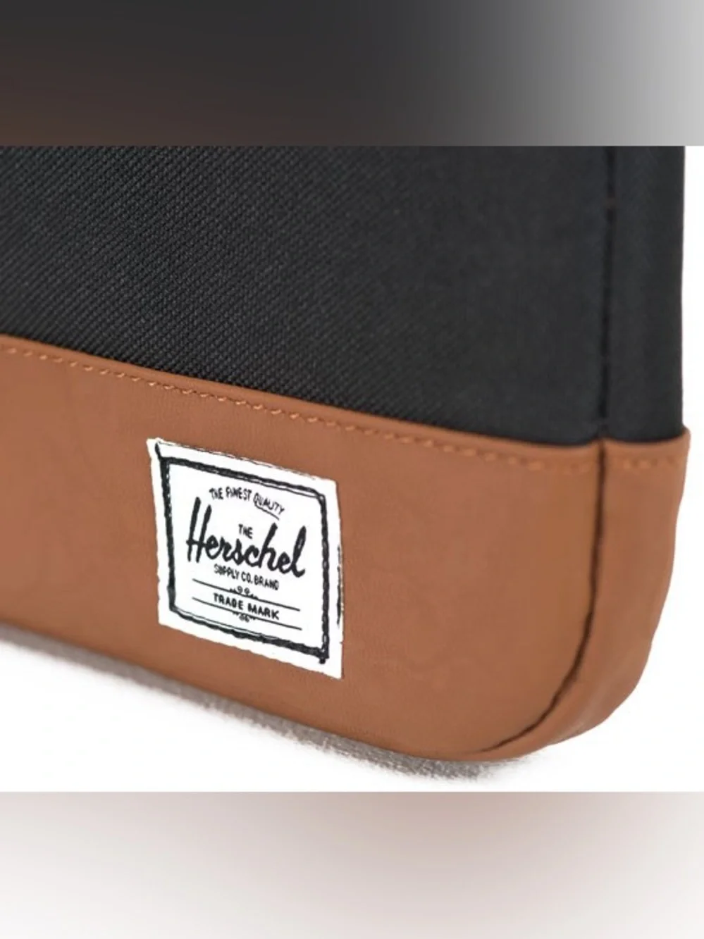 Herschel Supply Co Padded Tech Laptop Sleeve Black/Tan